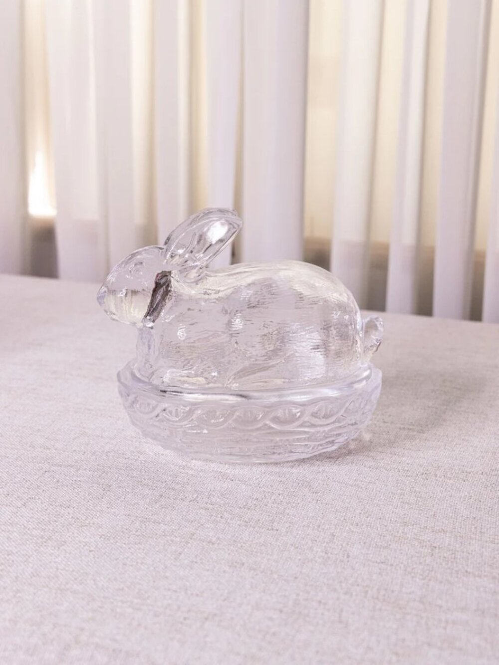 Vintage LE Smith Media Clear Glass Lidded Rabbit Bunny on Nest Dish